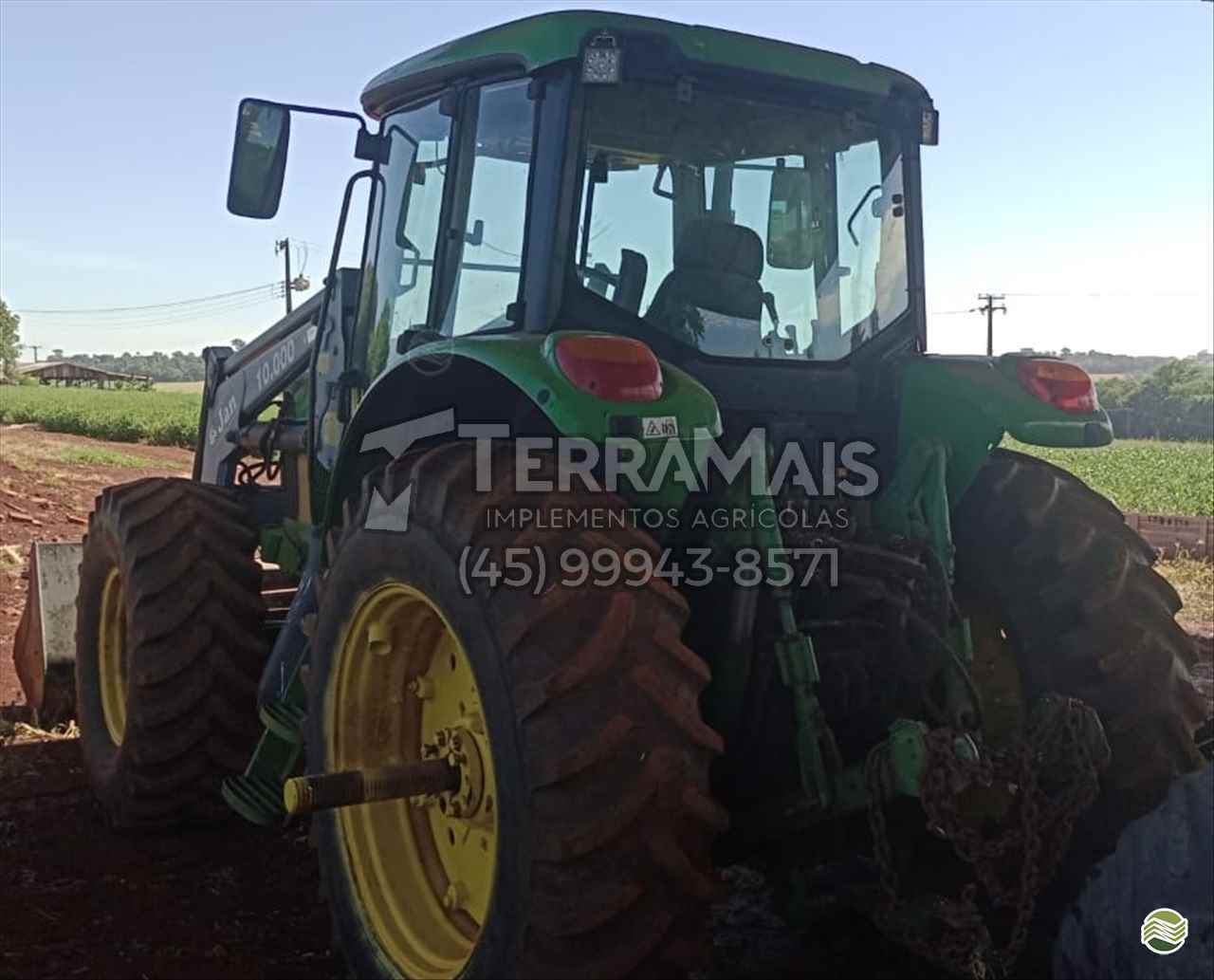 JOHN DEERE 7515 de Terra Mais Implementos Agrícolas